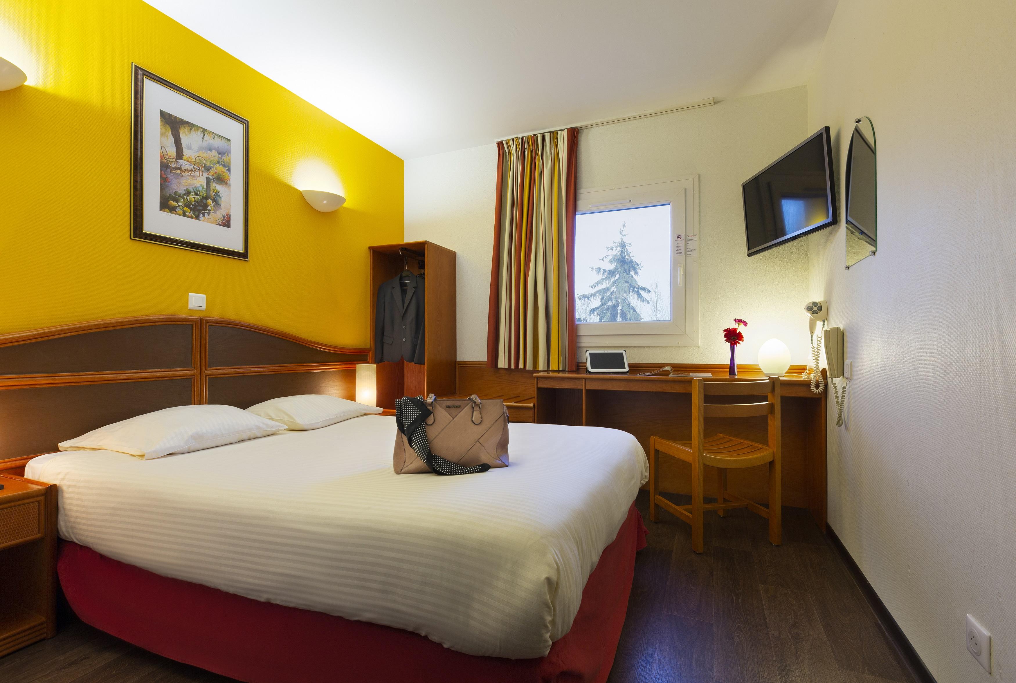 B&B Hotel Strasbourg Aeroport Holtzheim Ngoại thất bức ảnh