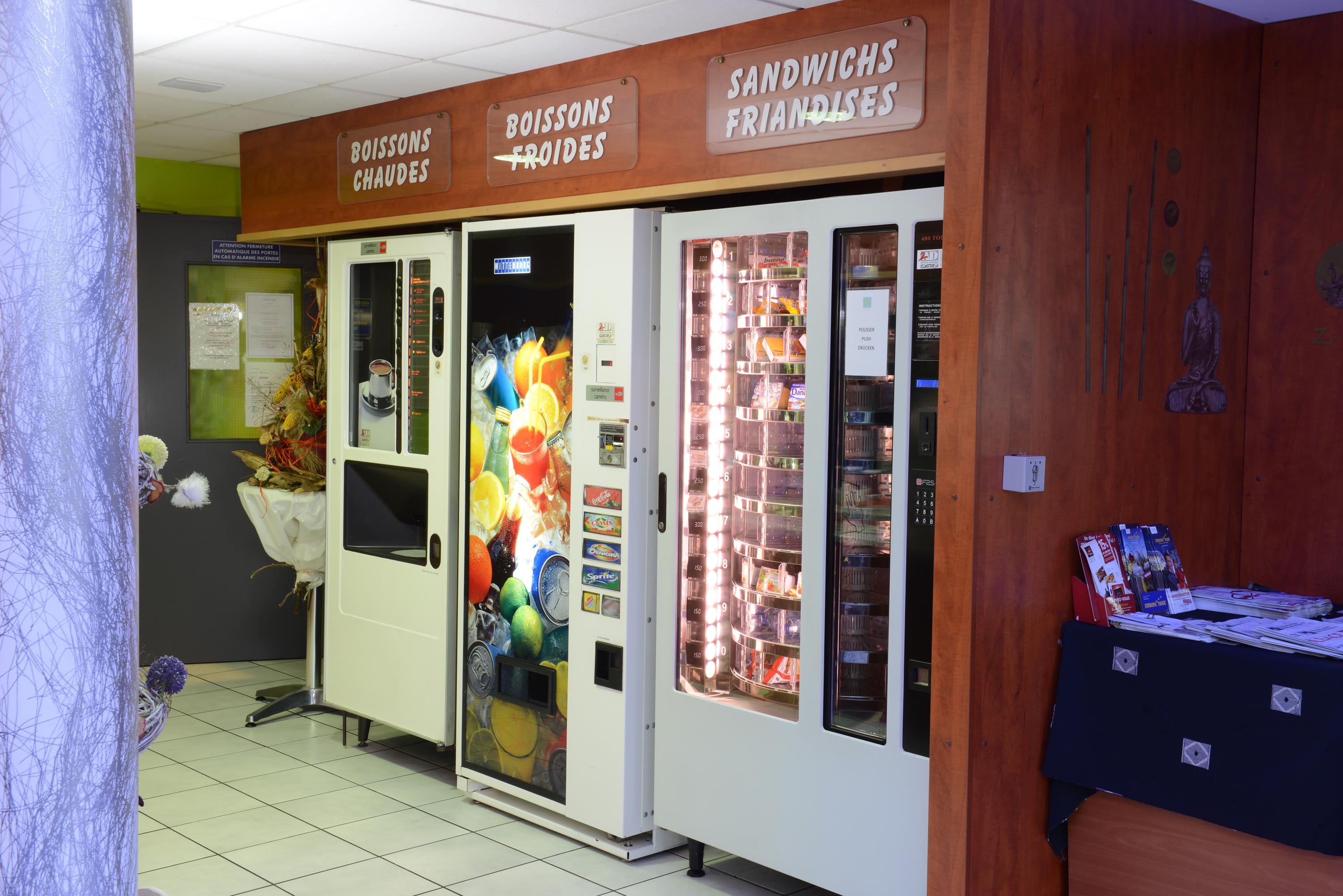B&B Hotel Strasbourg Aeroport Holtzheim Ngoại thất bức ảnh