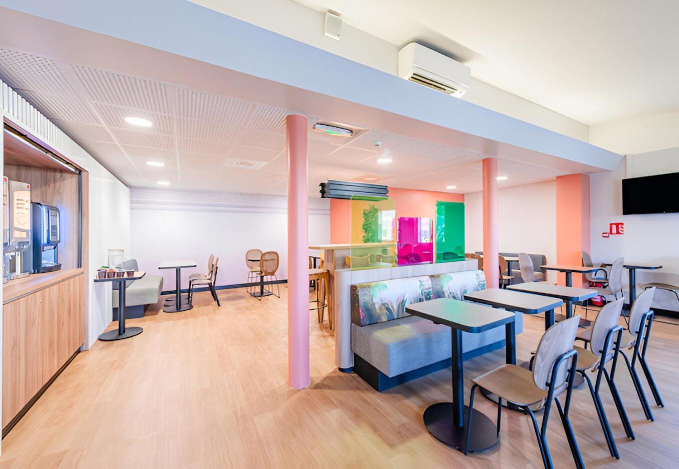 B&B Hotel Strasbourg Aeroport Holtzheim Ngoại thất bức ảnh