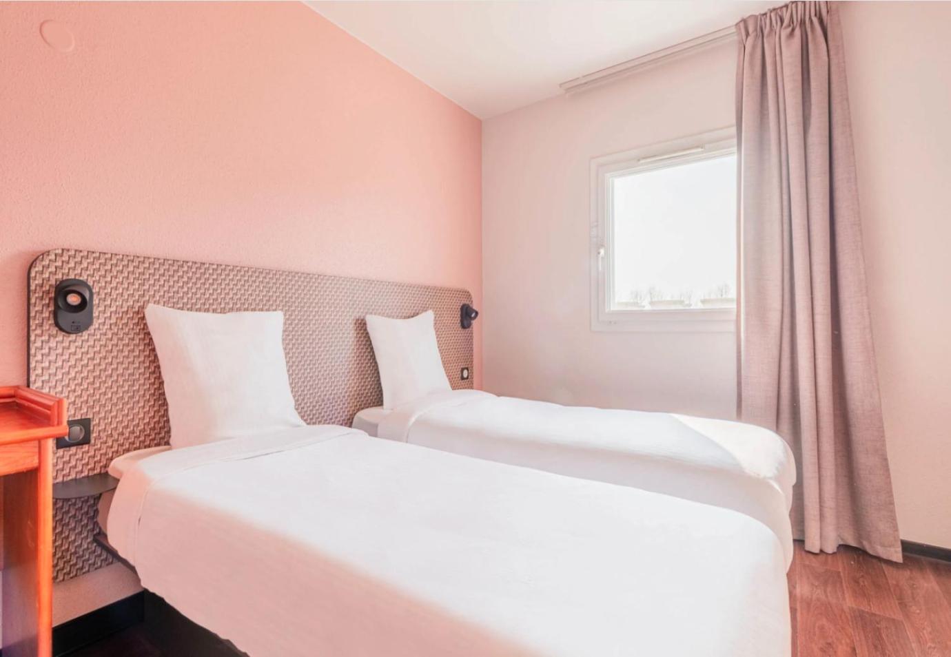 B&B Hotel Strasbourg Aeroport Holtzheim Ngoại thất bức ảnh