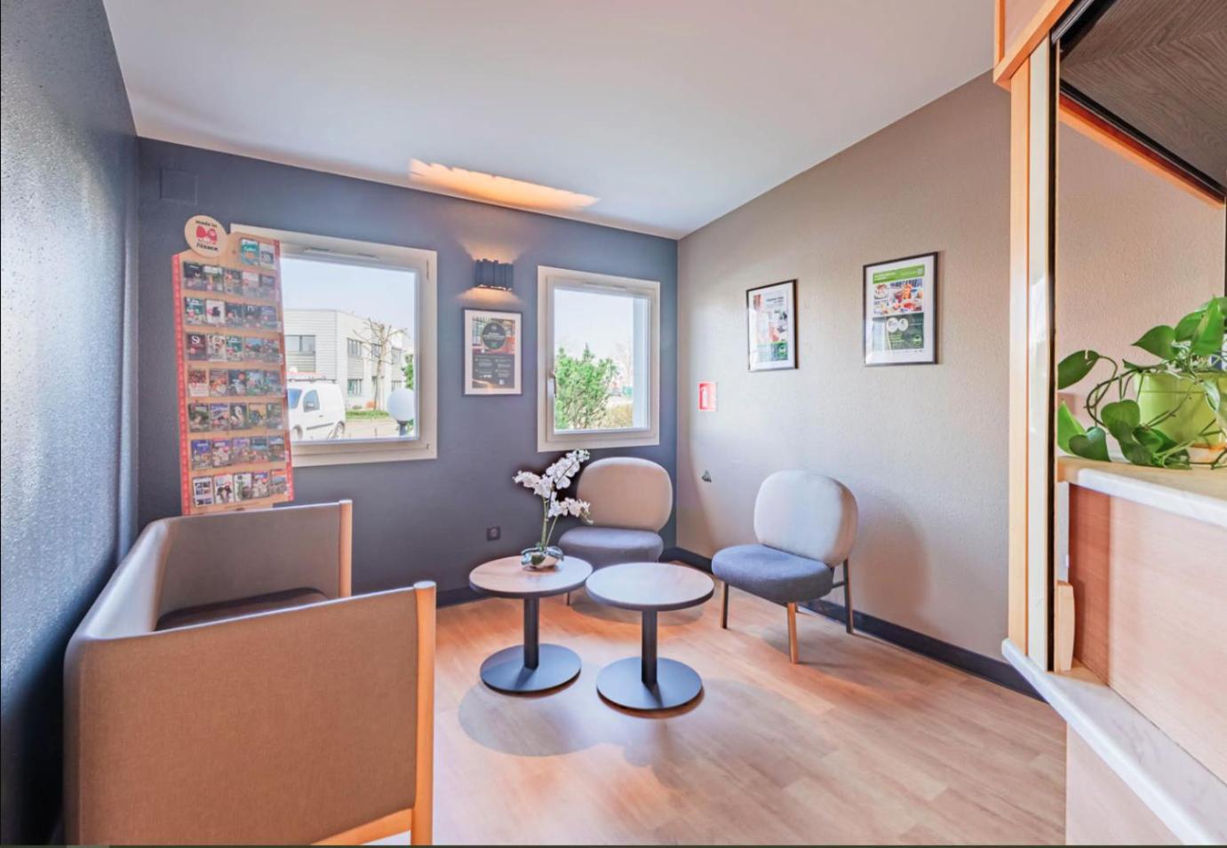 B&B Hotel Strasbourg Aeroport Holtzheim Ngoại thất bức ảnh