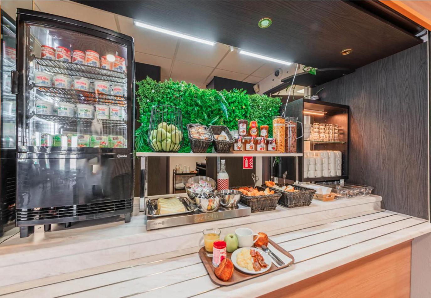 B&B Hotel Strasbourg Aeroport Holtzheim Ngoại thất bức ảnh