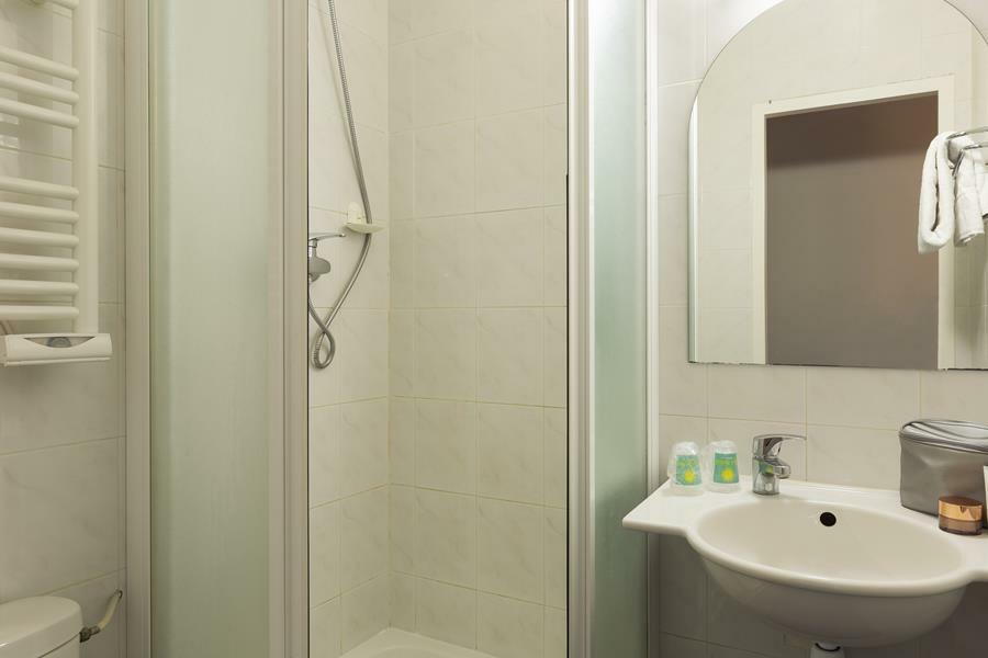 B&B Hotel Strasbourg Aeroport Holtzheim Ngoại thất bức ảnh